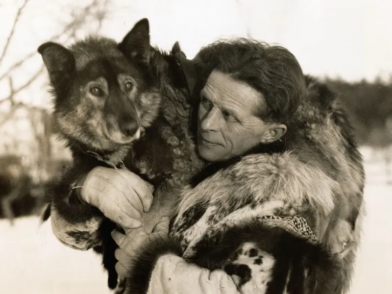 Heroes on Paws: Real-Life Dogs Who Changed the World