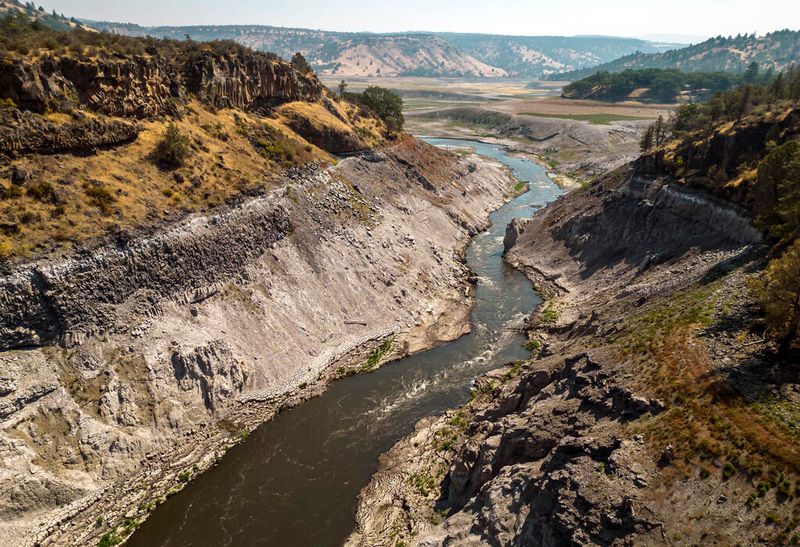 Dams Collapse, Rivers Run Free